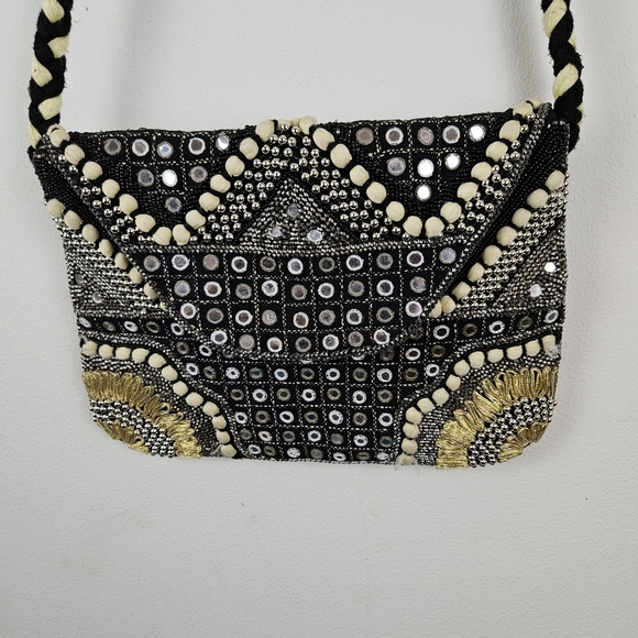 Big Buddha Womens Banjo Beading Crossbody Bag Multicolor Size 13x9x1 Boho - Picture 2 of 8